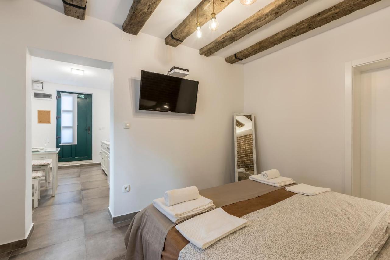 Studio Apartments Insula Split Eksteriør bilde